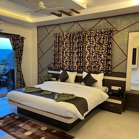 Hotel Shriyan Mahabaleshwar Exterior photo