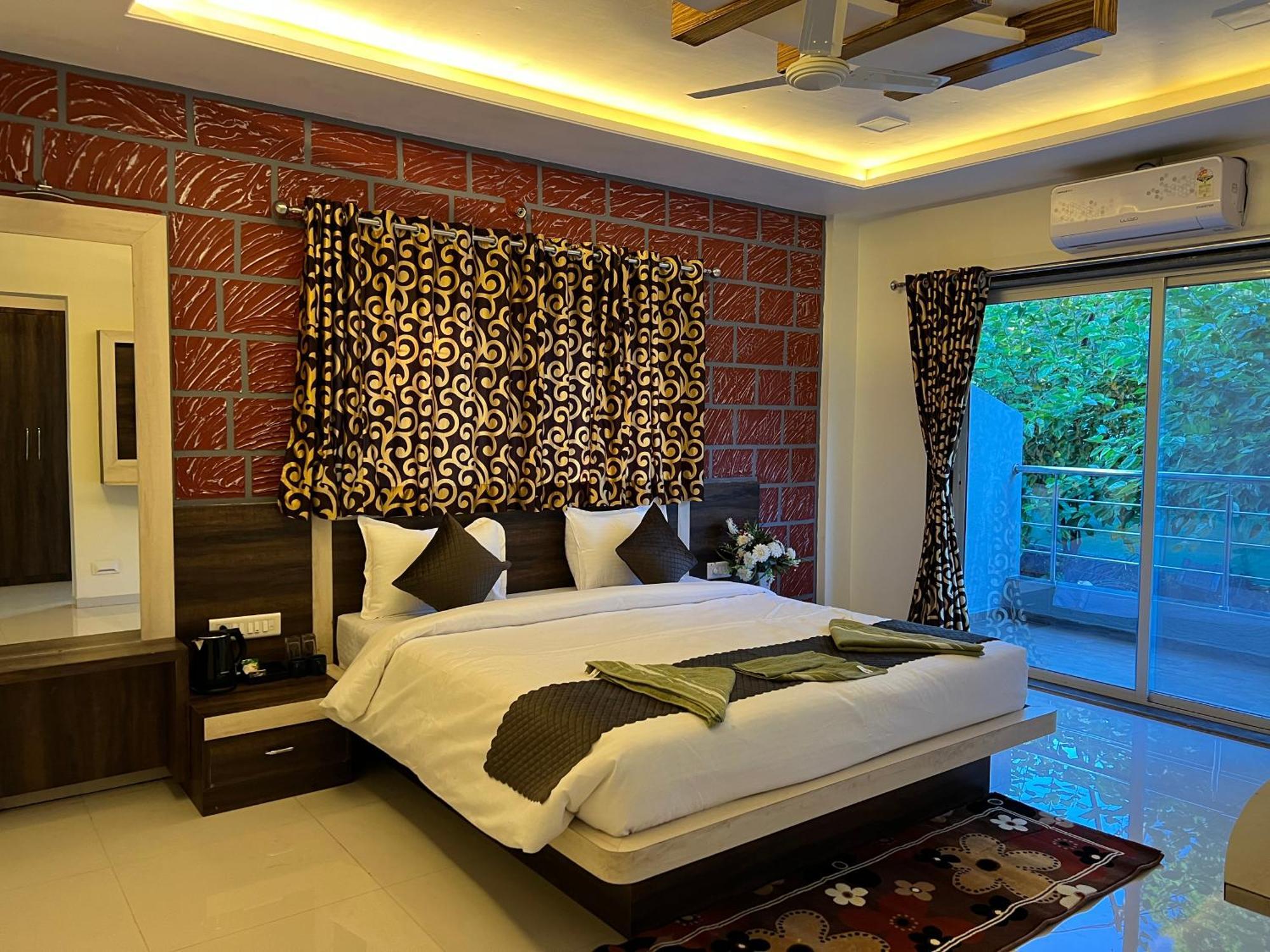 Hotel Shriyan Mahabaleshwar Exterior photo